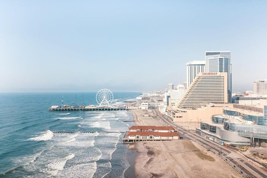 2Br 3Ba Condo On The Boardwalk Cozysuites Atlantic City Exterior photo